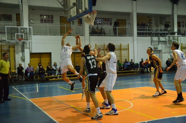 MTK - Baja 104-101 (2012. 03. 03.)