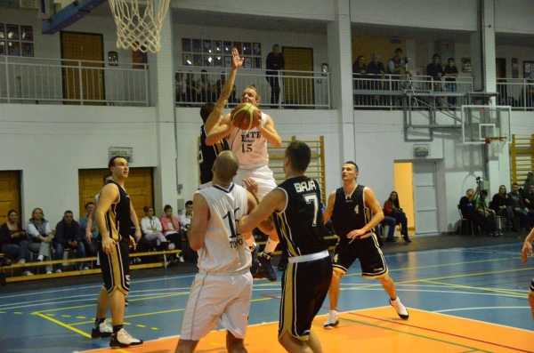 MTK - Baja 104-101 (2012. 03. 03.)