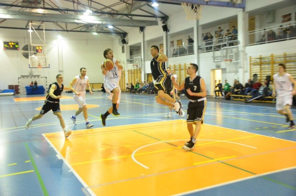 MTK - Baja 104-101 (2012. 03. 03.)