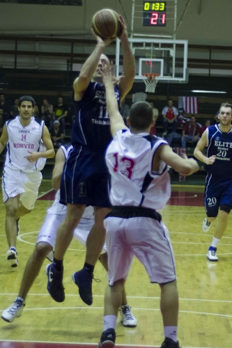Honvéd - MTK Törökbálint 90-81 (2012. 11. 17.)
