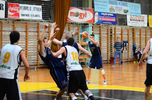 Bonyhád - MTK 73 - 83 U23 (2012. 11. 30.)