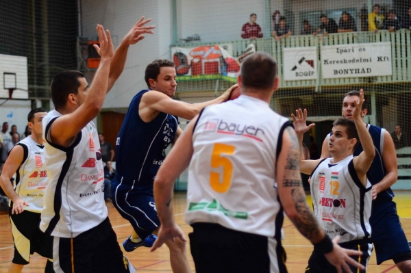 Bonyhád - MTK 76-72 (2012. 11. 30.)