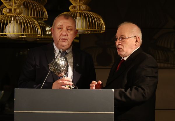 Bál 2024