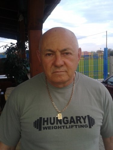 Ádám László