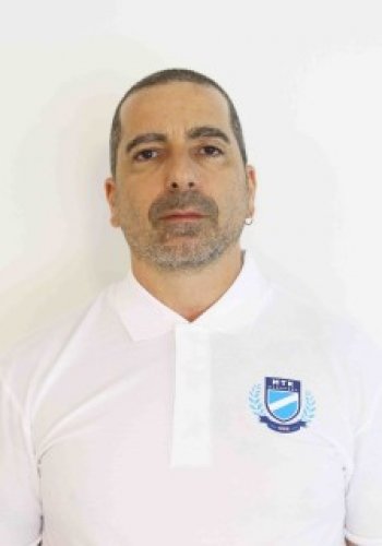 Bánhidi Ákos