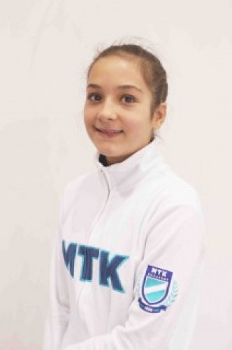 Béres Eszter