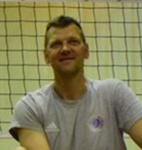 Csíkos Gábor