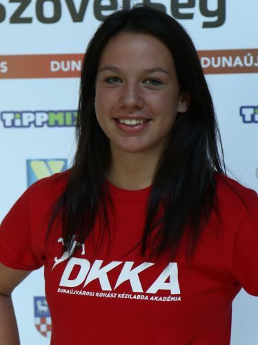 Glofák Eszter