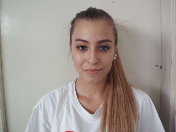 Kékesi Éva