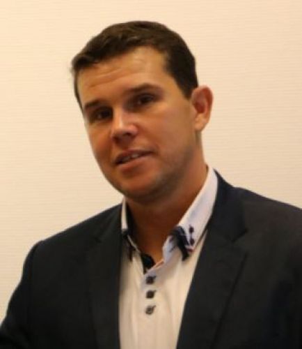 Majoros Róbert dr.