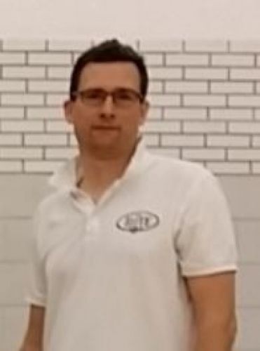 Molnár Tamás