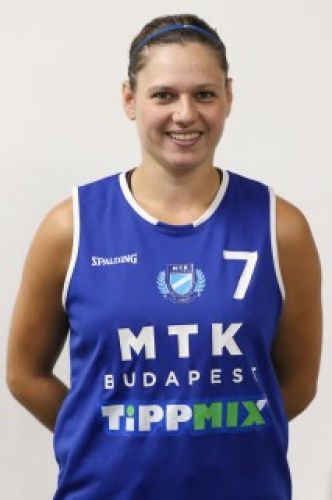 Pusztai Sára