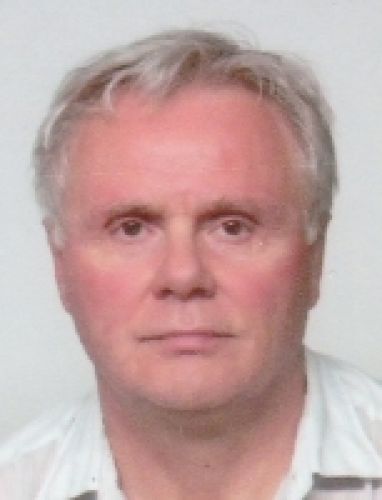Solymár László