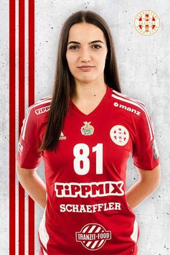 Szabó Nina