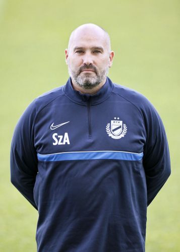 Szakmáry Attila